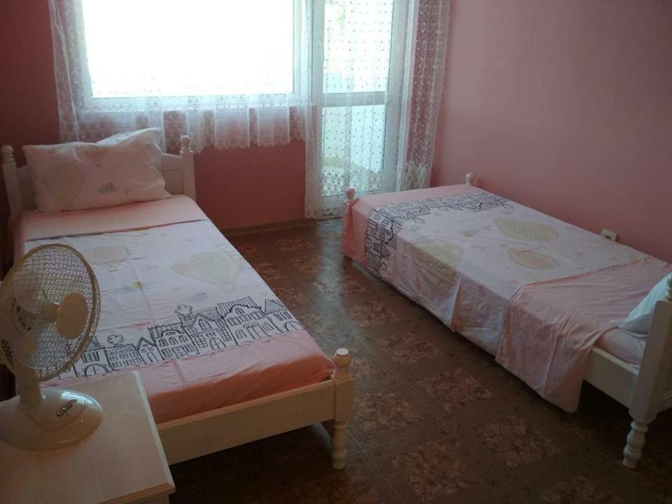 Zafi'S House Apartment Chernomorets Ngoại thất bức ảnh